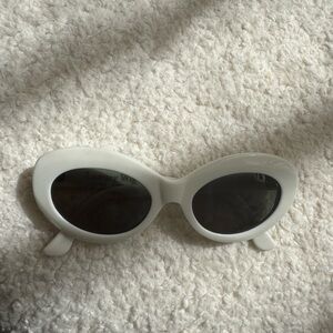 White RAEN x Luxury Wig Ashtray Sunglasses